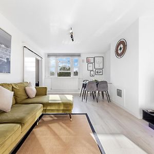 Luxe Appartement met Vier Slaapkamers